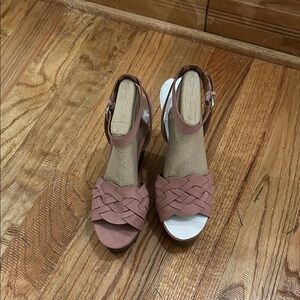 Indigo Mauve Woven Wedges size 8.5